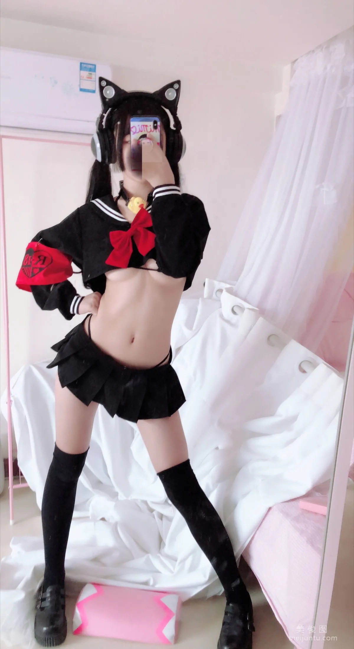 Yingjing Ningning: Web Idols photo 40