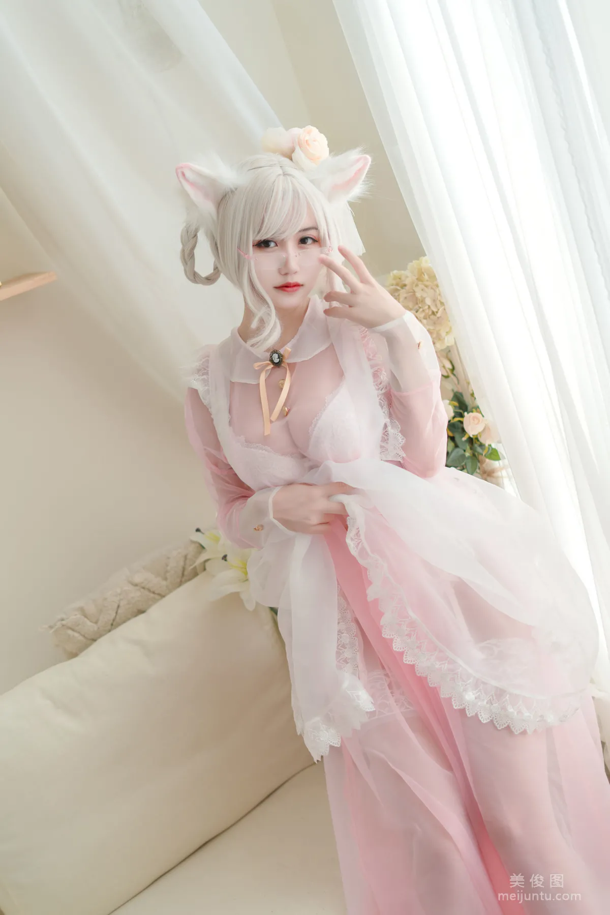 [Web Idols COSER] Xiaocang Qiandai w - Transparent Pink Maid Photo Set photo 4