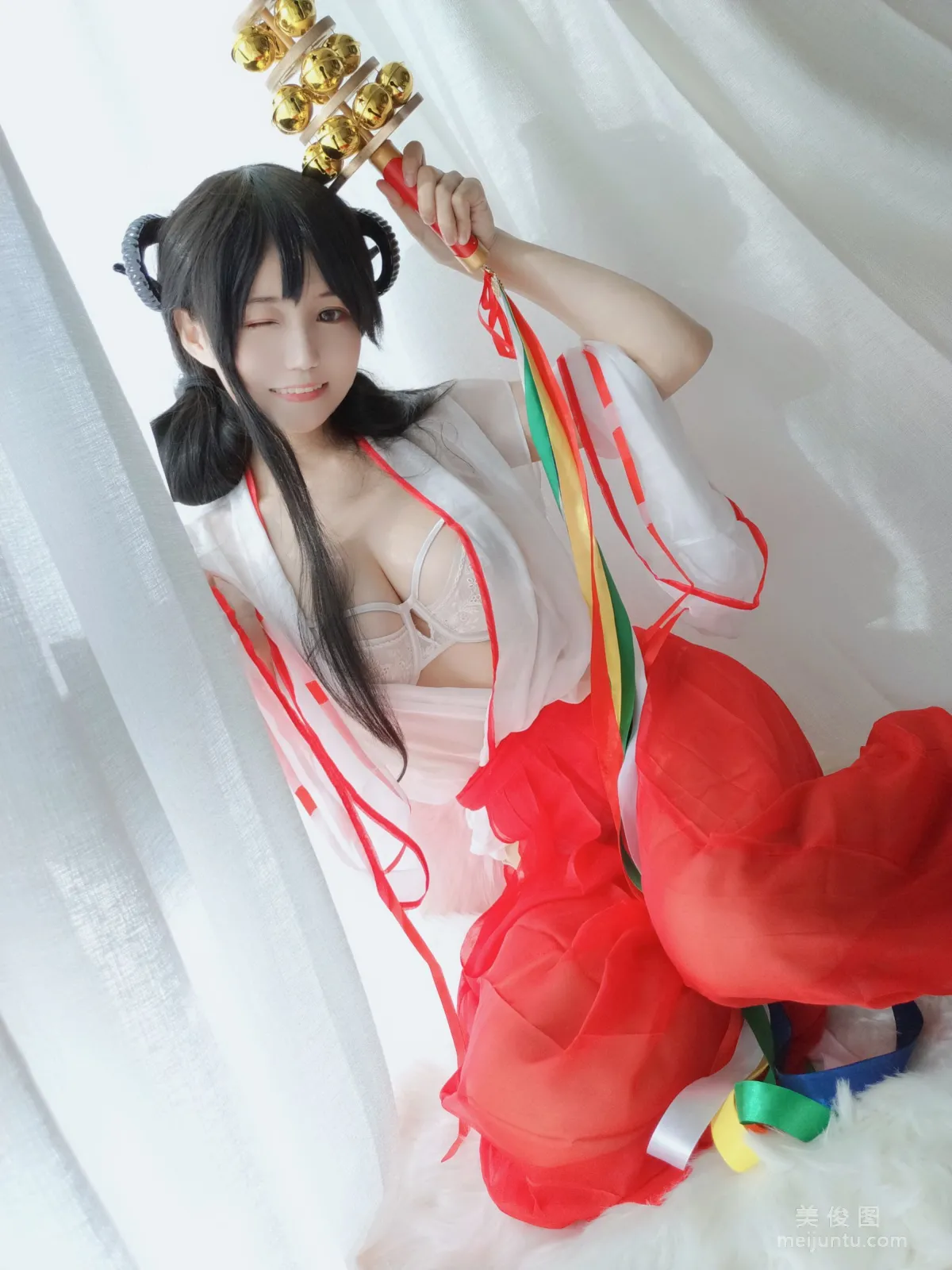 [Web Idols COSER] Anime Blogger Xiaocang Qiandai w - Shrine Maiden Photo Set photo 11
