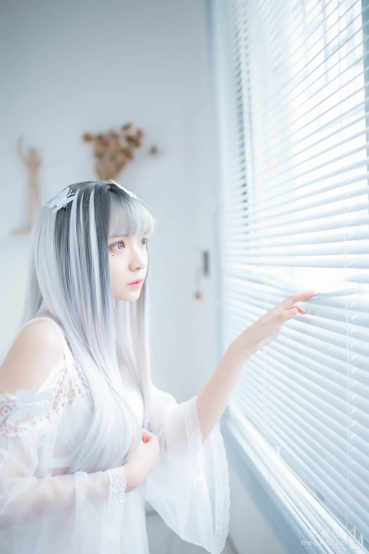 [網紅COSER] 瘋貓ss - 透明白紗 寫真集 9