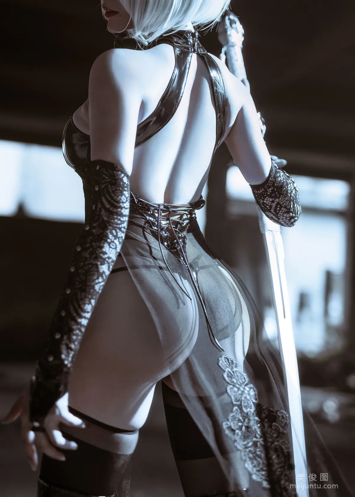 [网红COSER] 秋和柯基(夏小秋秋秋) - 2B旗袍同人7