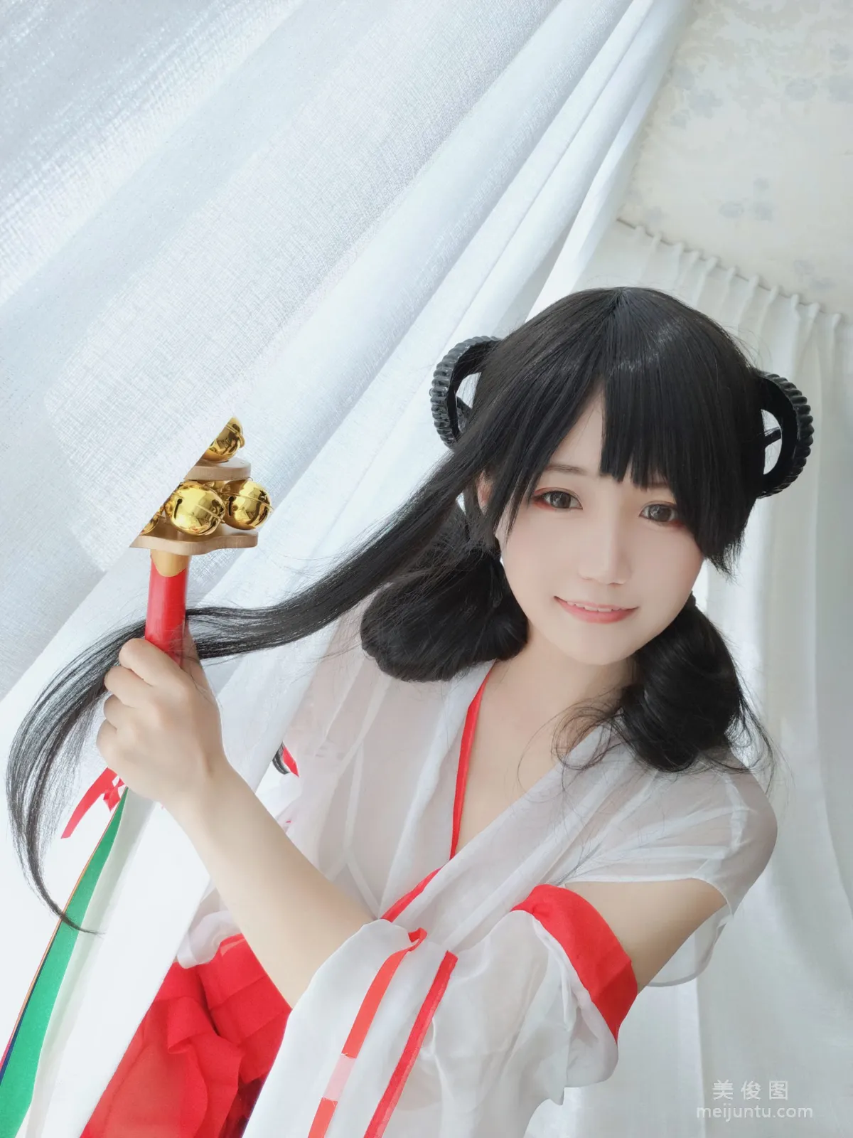 [Web Idols COSER] Anime Blogger Xiaocang Qiandai w - Shrine Maiden Photo Set photo 22