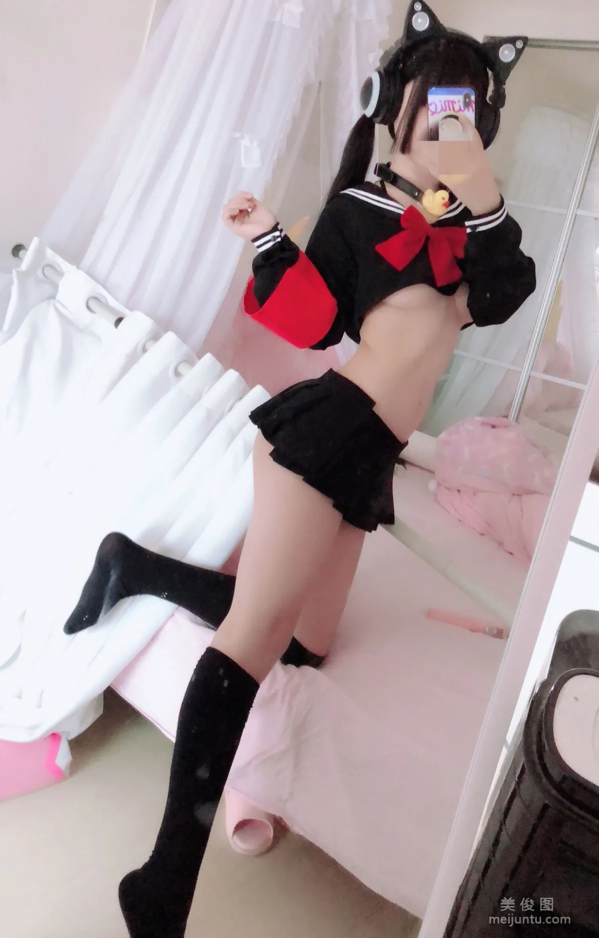 Yingjing Ningning: Web Idols photo 46
