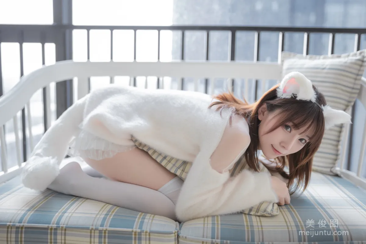 [網紅COSER] 動漫博主Kitaro_绮太郎 - 白喵女友 寫真集 32