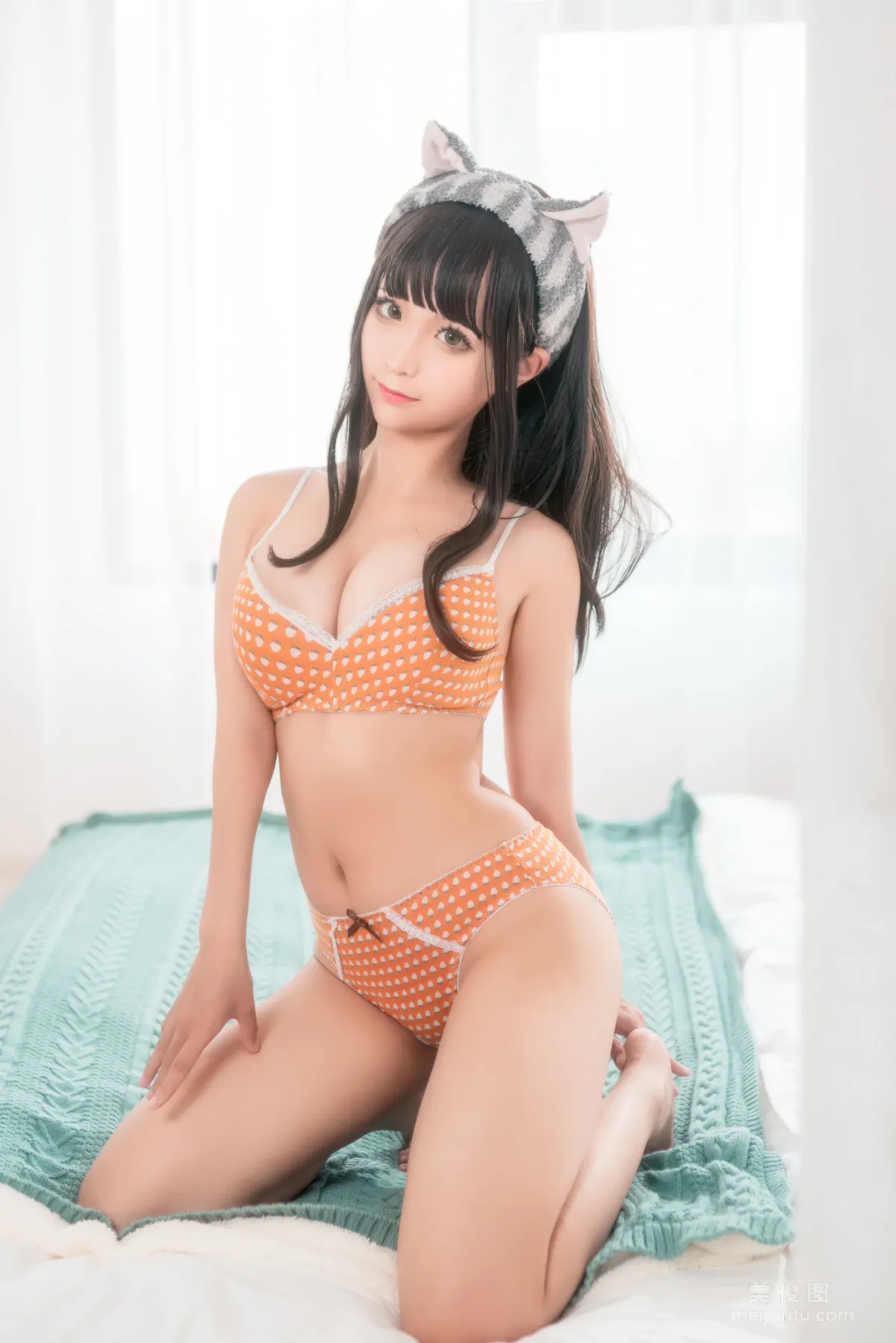 Chun Momo: Web Idols photo 25