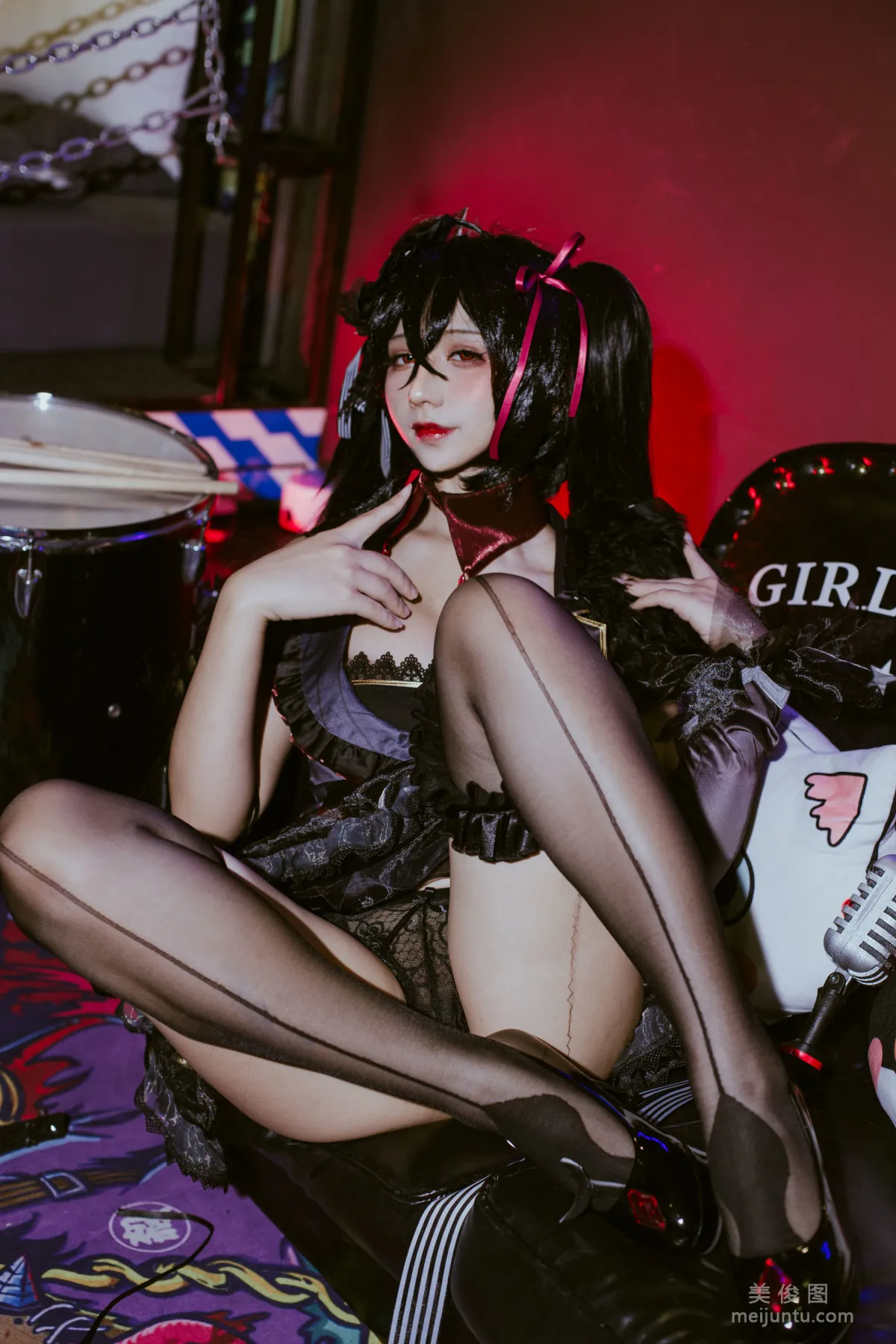 Jiuqu Jean: Web Idols photo 7