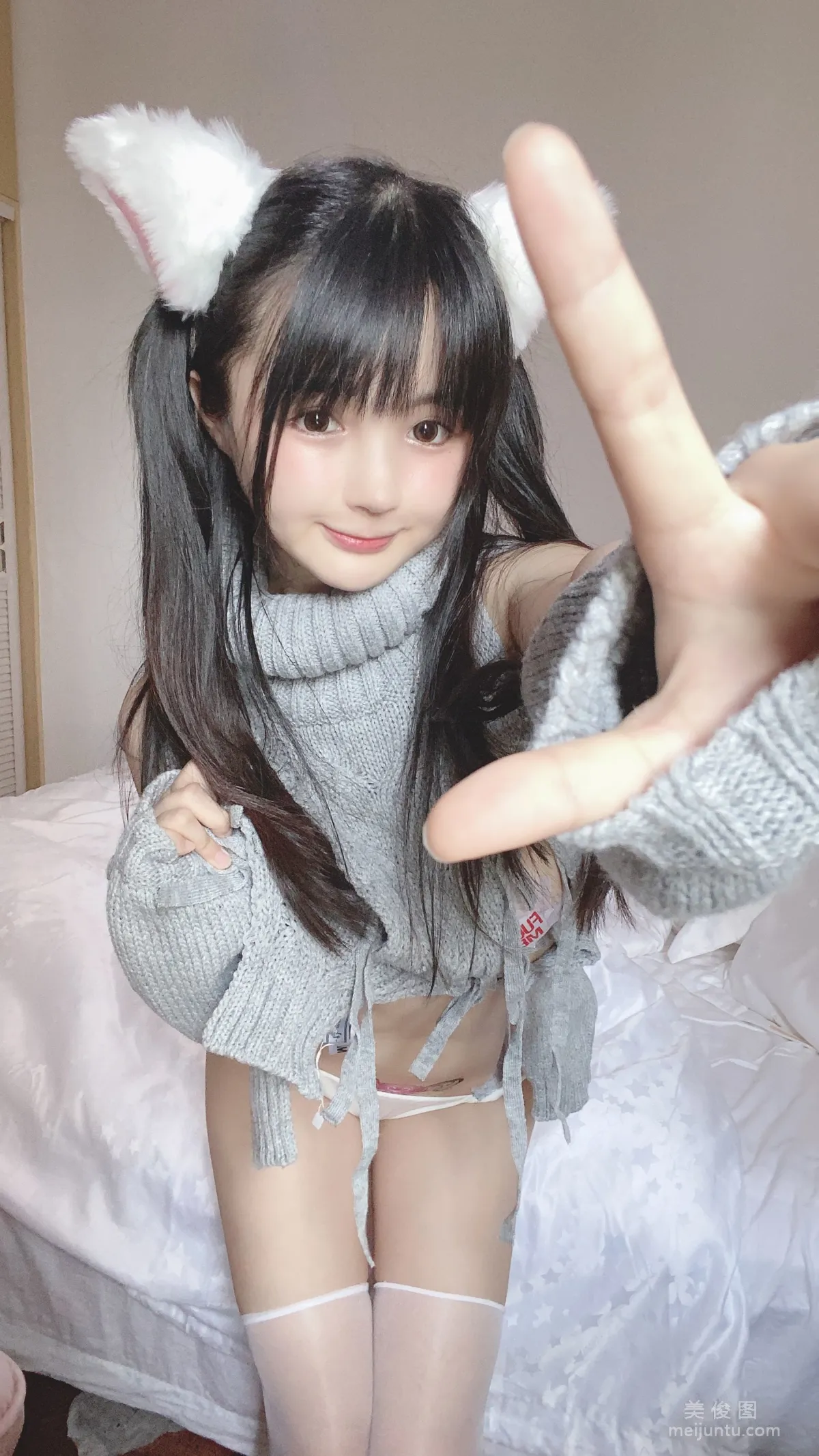Yingjing Ningning: Web Idols photo 32