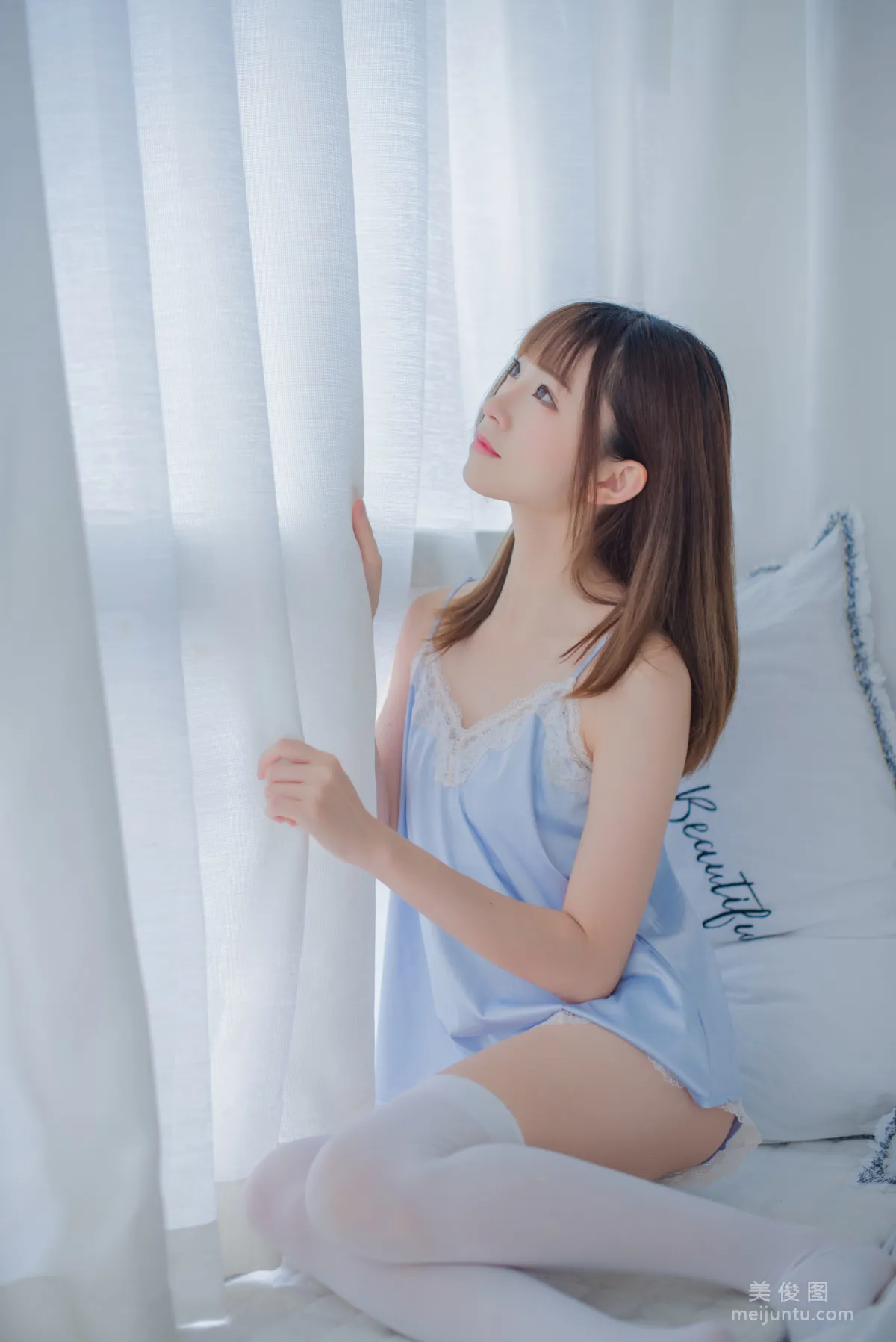 Qi Tailang: Web Idols photo 45
