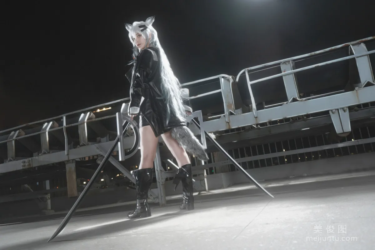 Tieban Shaogui Wu w: Web Idols photo 14