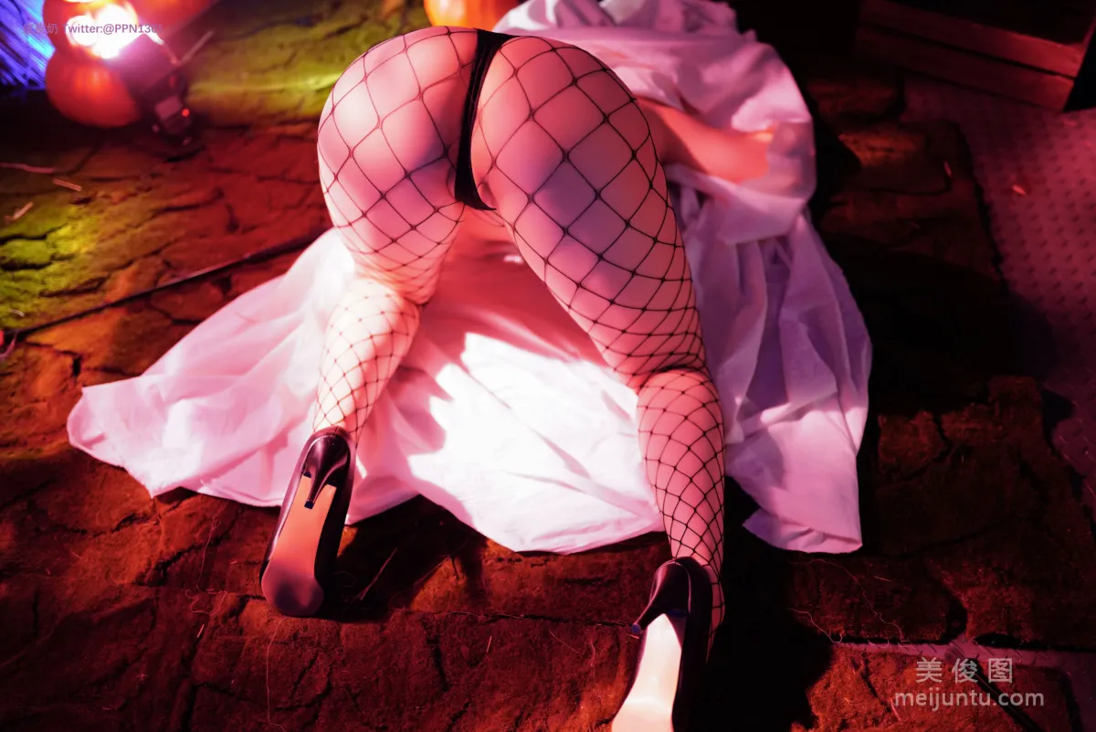 [网红COSER] 皮皮奶可可爱了啦 - 万圣节幽灵 写真集63