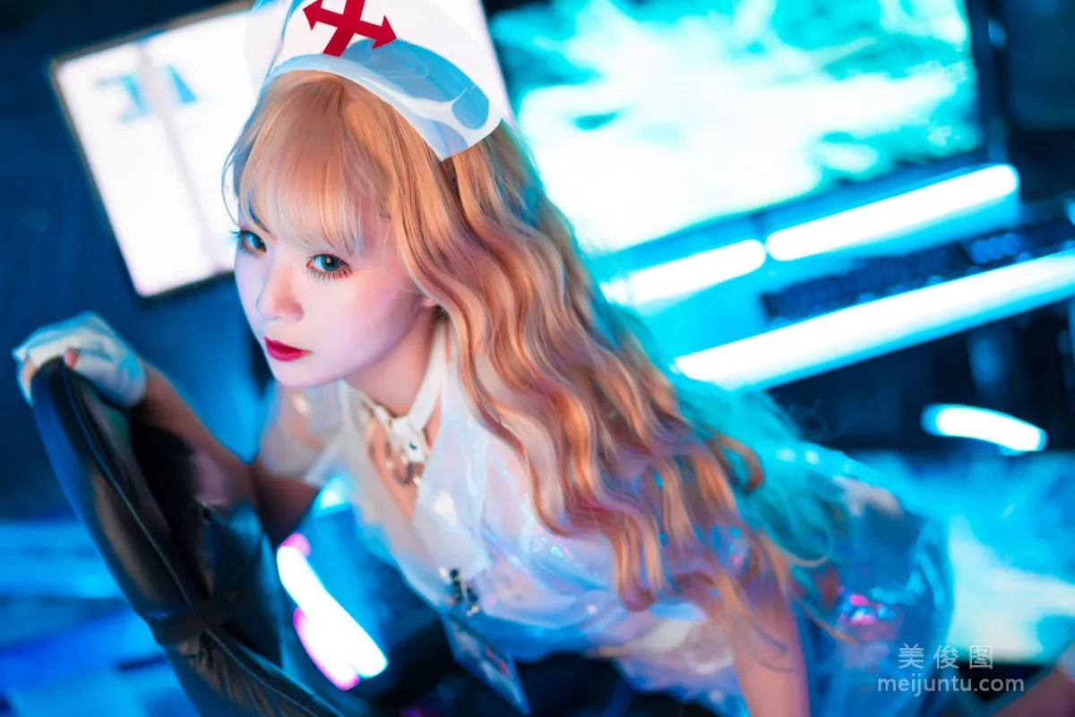 [Internet Celebrity COSER] Cute Girl Shi Qingshui, Quirky Cute Nurse Photo Set photo 17