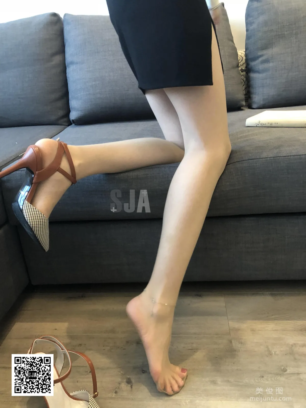 [SJA] Vol.002 Bestie Perspective Slit Photo Set photo 39