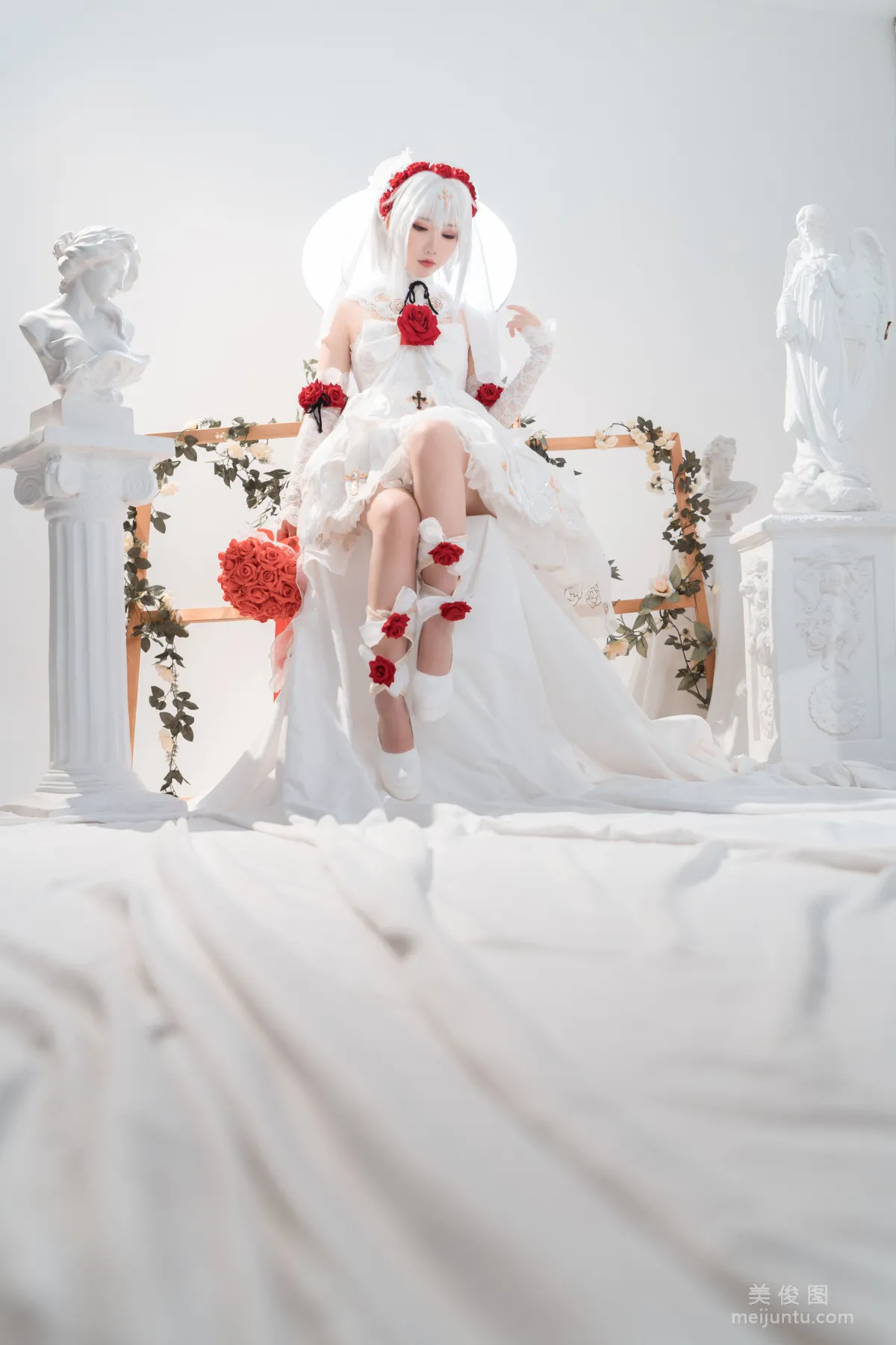 [网红COSER] 面饼仙儿 - 德丽莎婚纱 写真集7