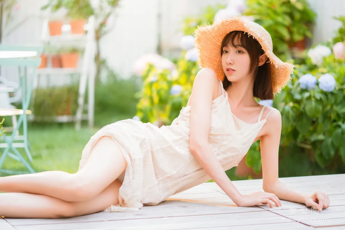 [Web Idol COSER] Mu Mianmian OwO - Moist Breeze Photo Set photo 51