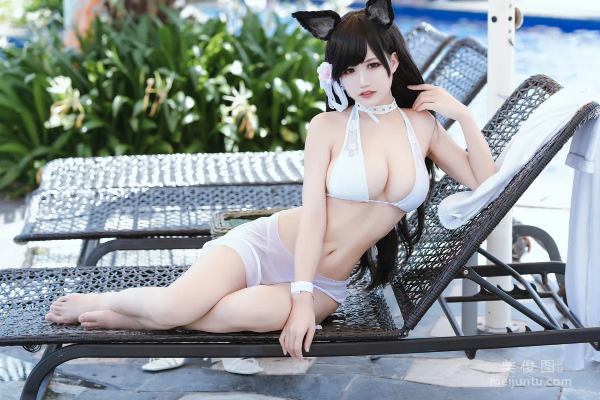 [Web Idols COSER] Anime Blogger Xiaocang Qiandai w - Captain Atago Swimsuit Photo Set photo 22