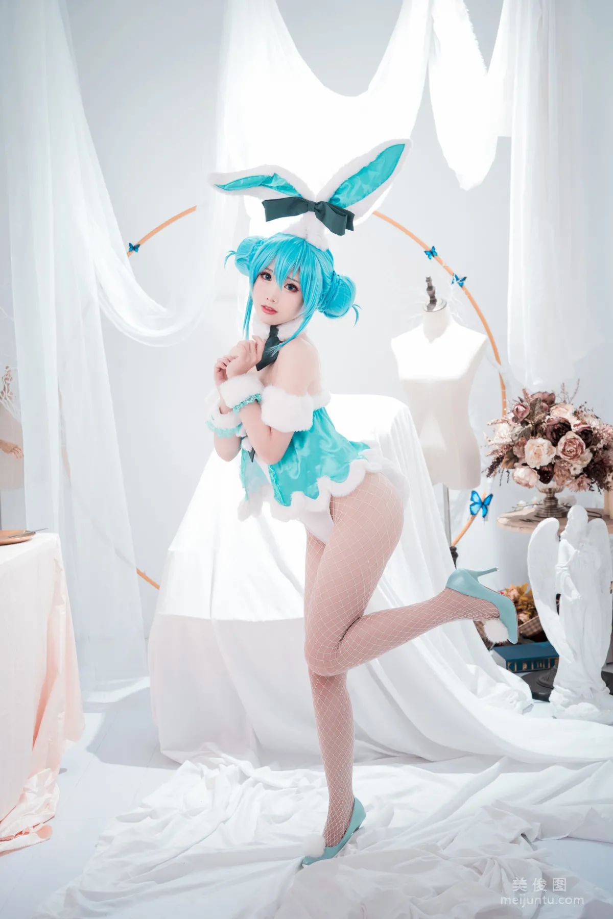 [Web Idols] Mianbing Xianer - Hatsune Bunny Girl Photo Set photo 9