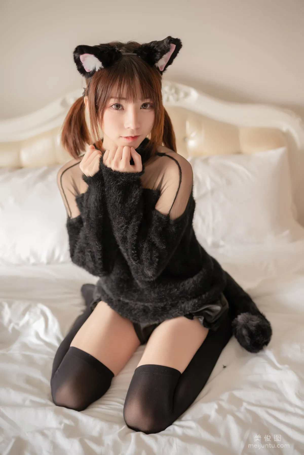 Qi Tailang: Web Idols photo 29