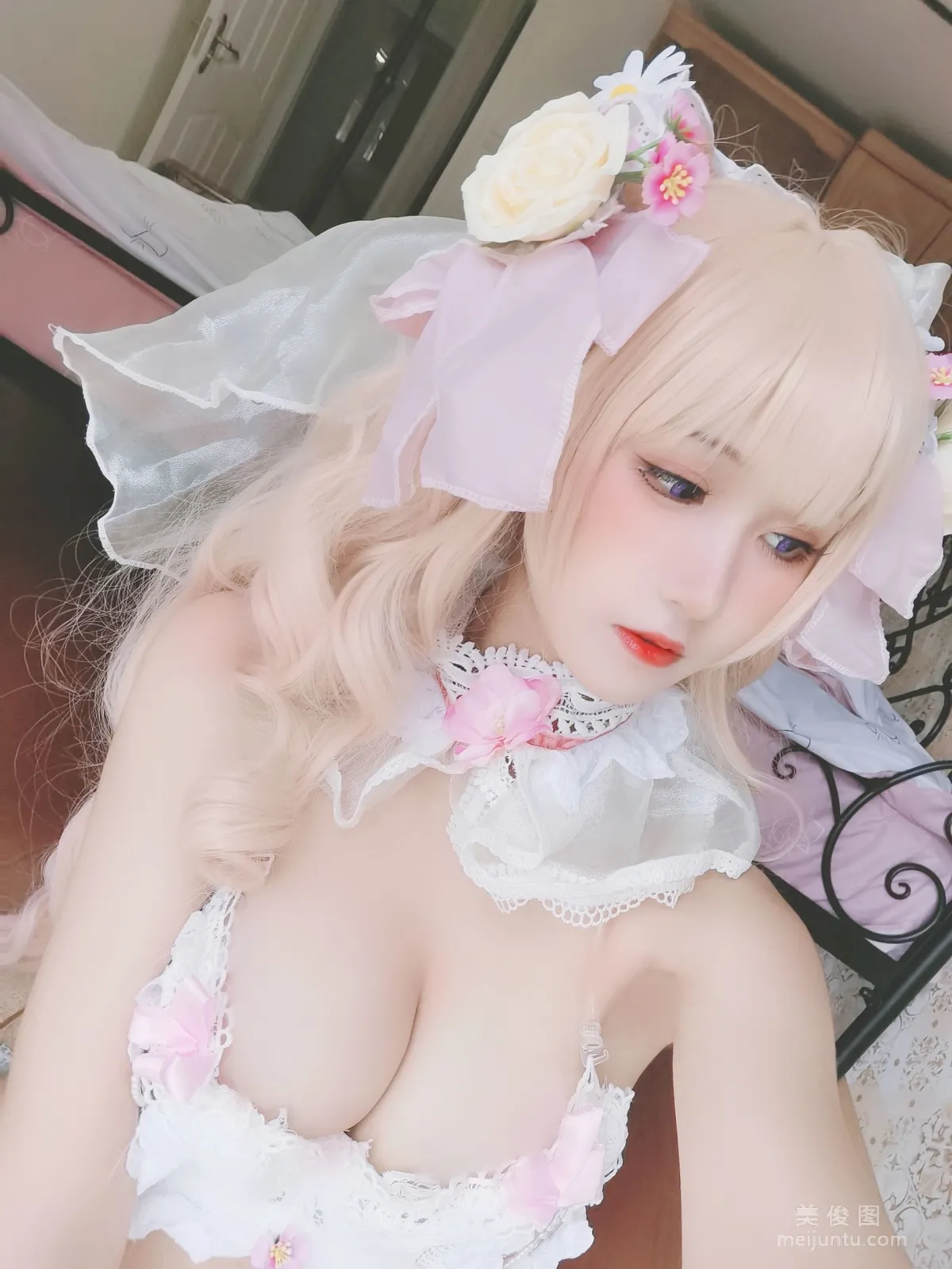 Sandu 69: Web Idols photo 3