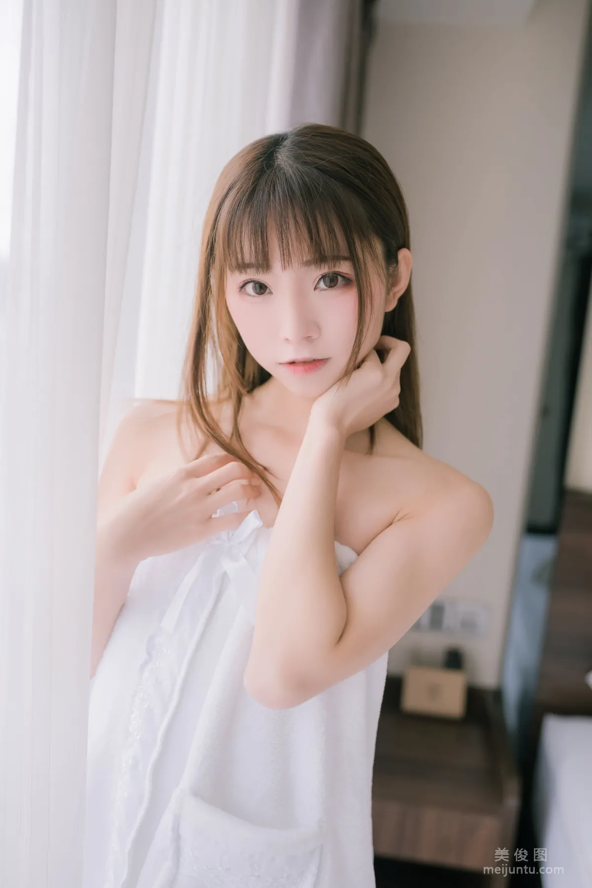 Qi Tailang: Web Idols photo 37