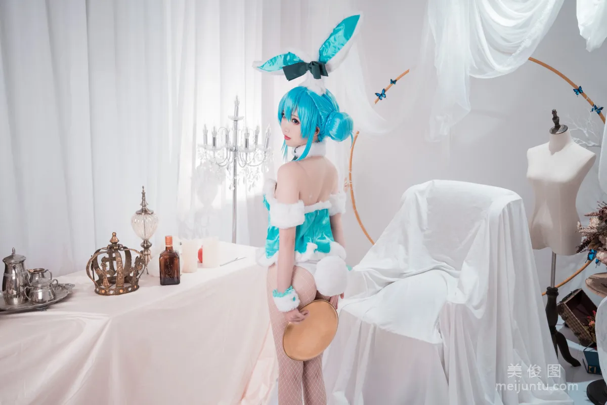 [Web Idols] Mianbing Xianer - Hatsune Bunny Girl Photo Set photo 16