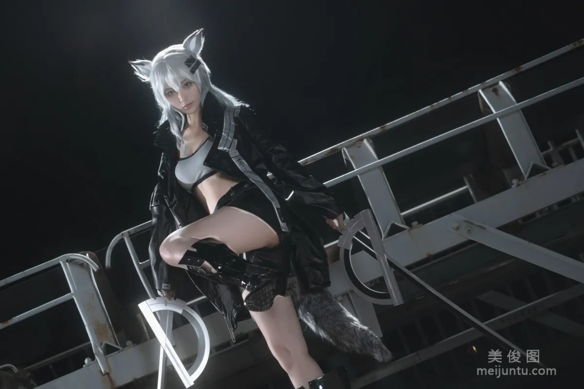 Tieban Shaogui Wu w: Web Idols photo 15