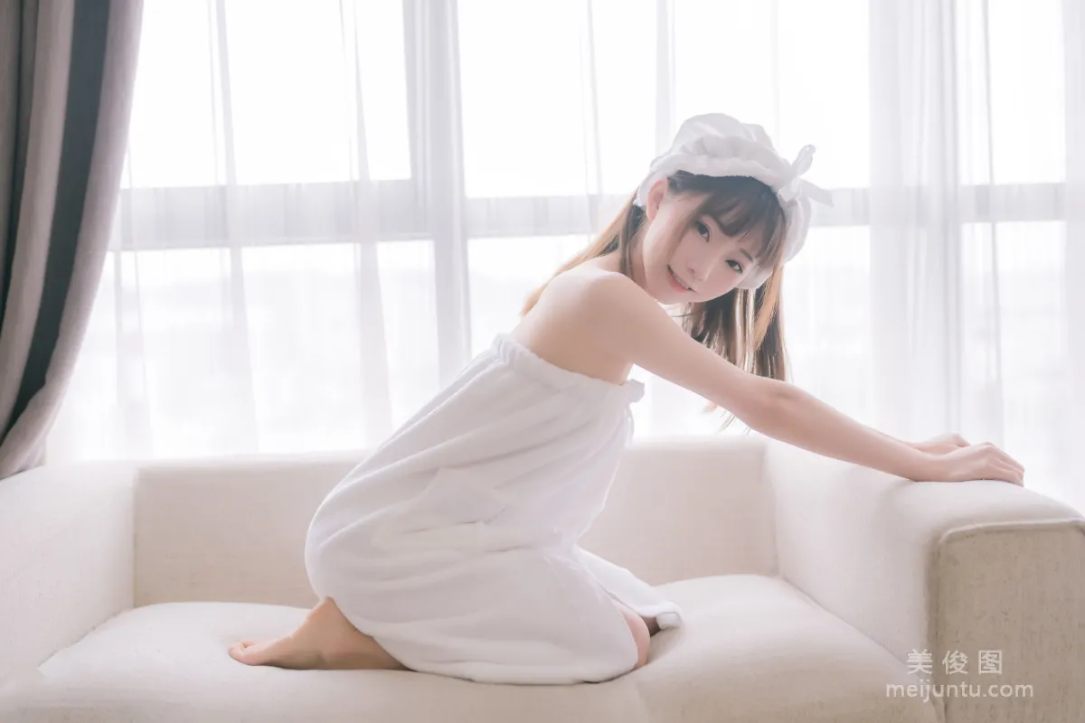 Qi Tailang: Web Idols photo 19