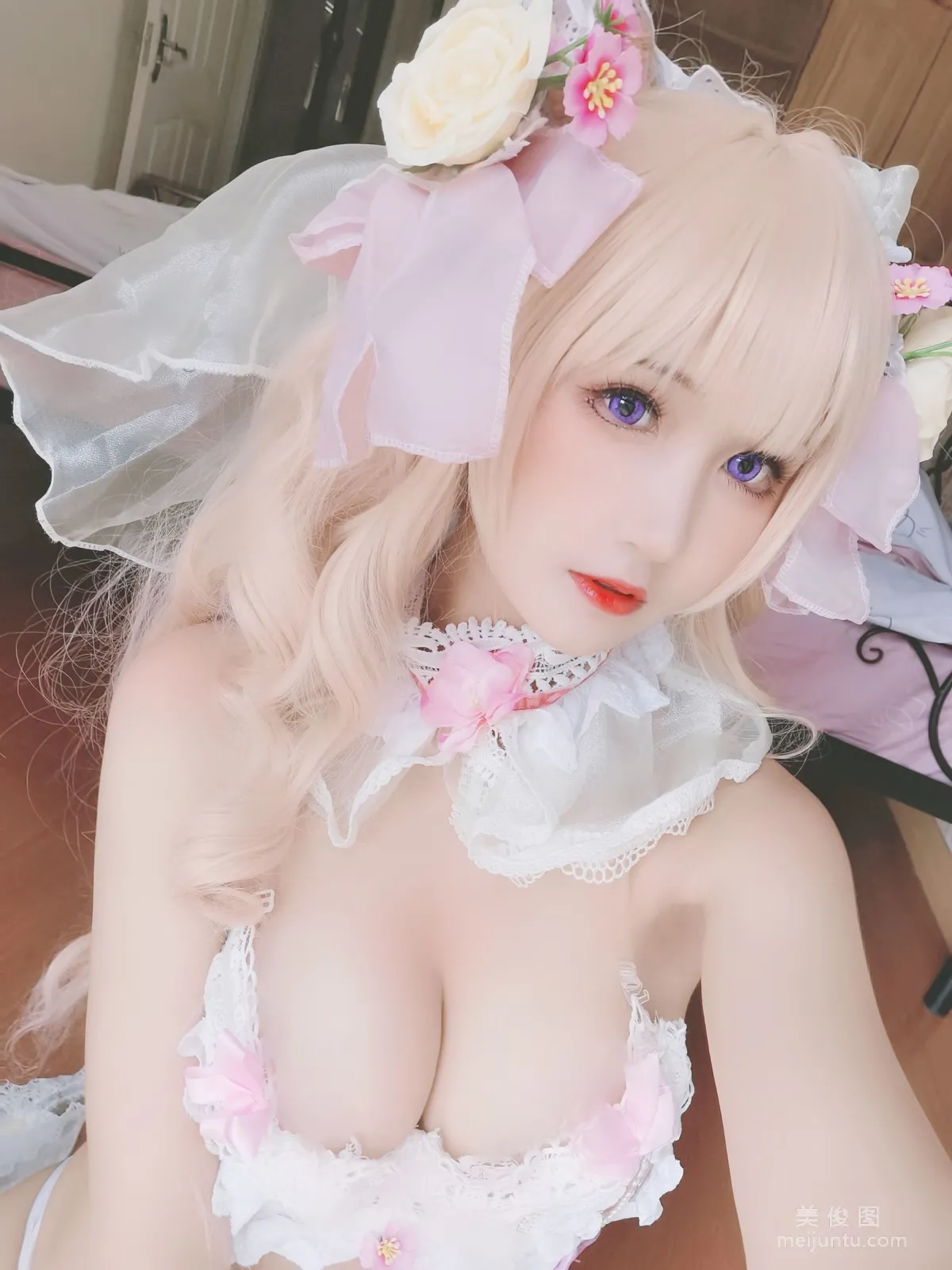 Sandu 69: Web Idols photo 1