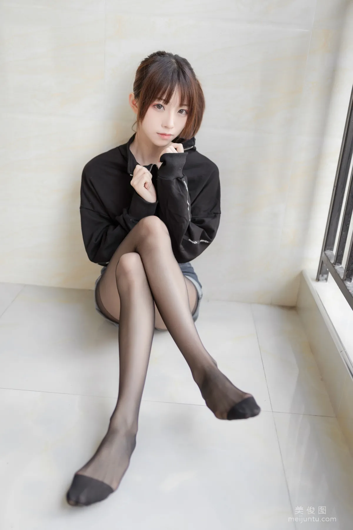 [网红COSER] Kitaro_绮太郎 - 单马尾女孩 写真集39