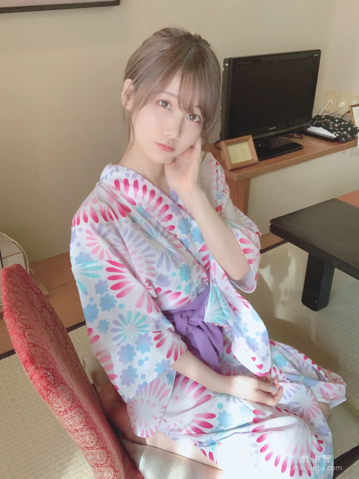 日本甜美COSERけんけん[fantia]  花火柄浴衣②(′∩ω・｀)ﾁﾗｯ!!6