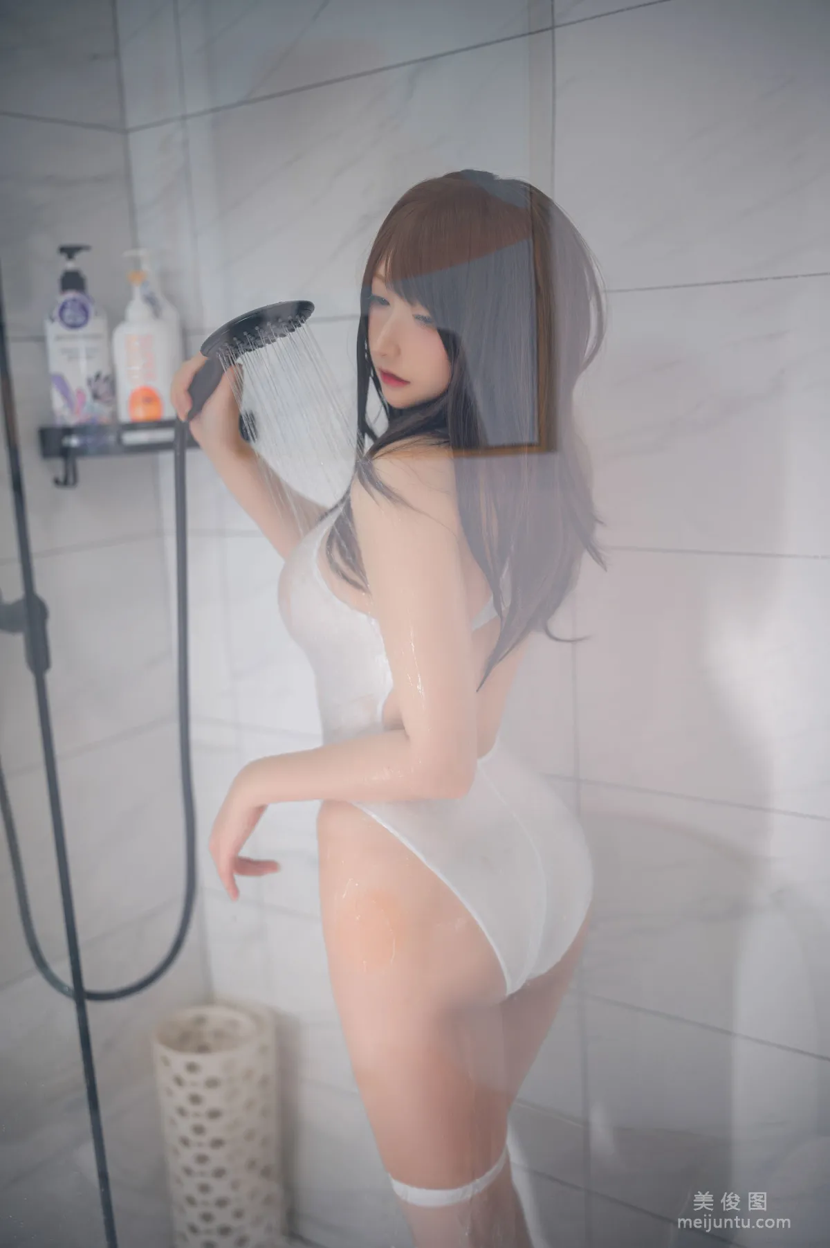 Niannian D: Web Idols photo 3