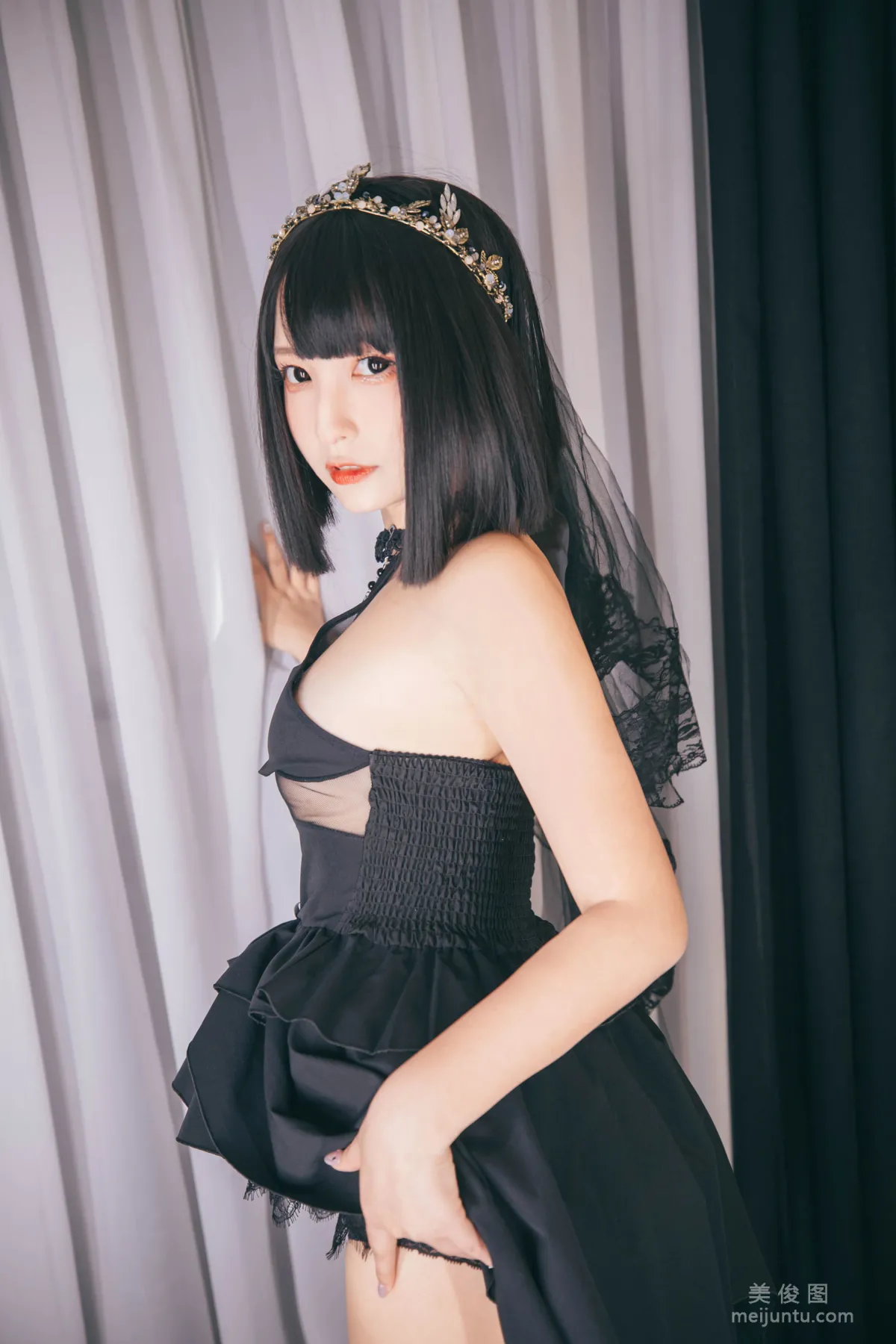 [Web Idols COSER] Shenle Banzhen Dong, Falling into Heaven photo 6