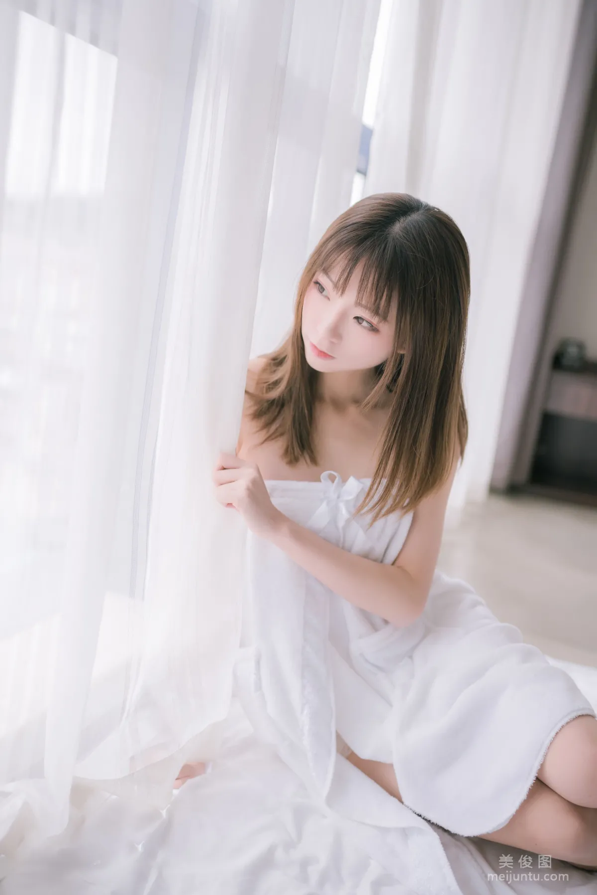 Qi Tailang: Web Idols photo 31