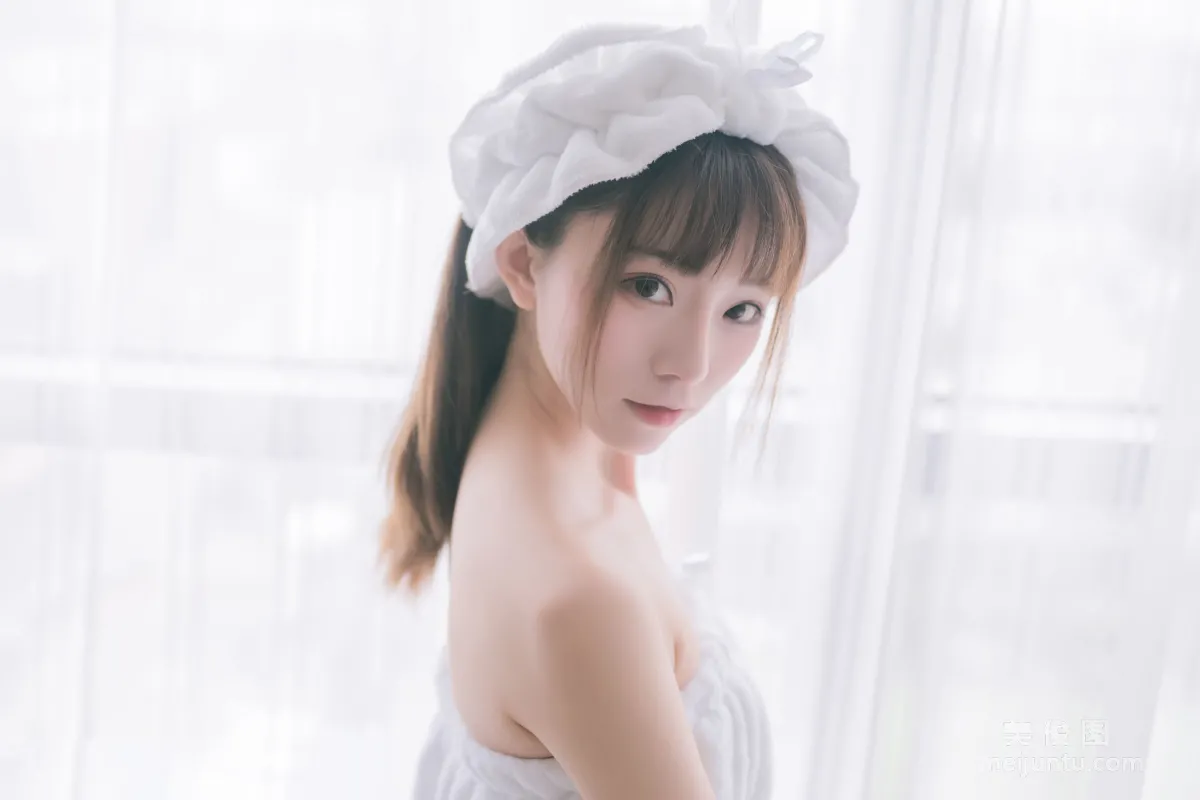 Qi Tailang: Web Idols photo 29