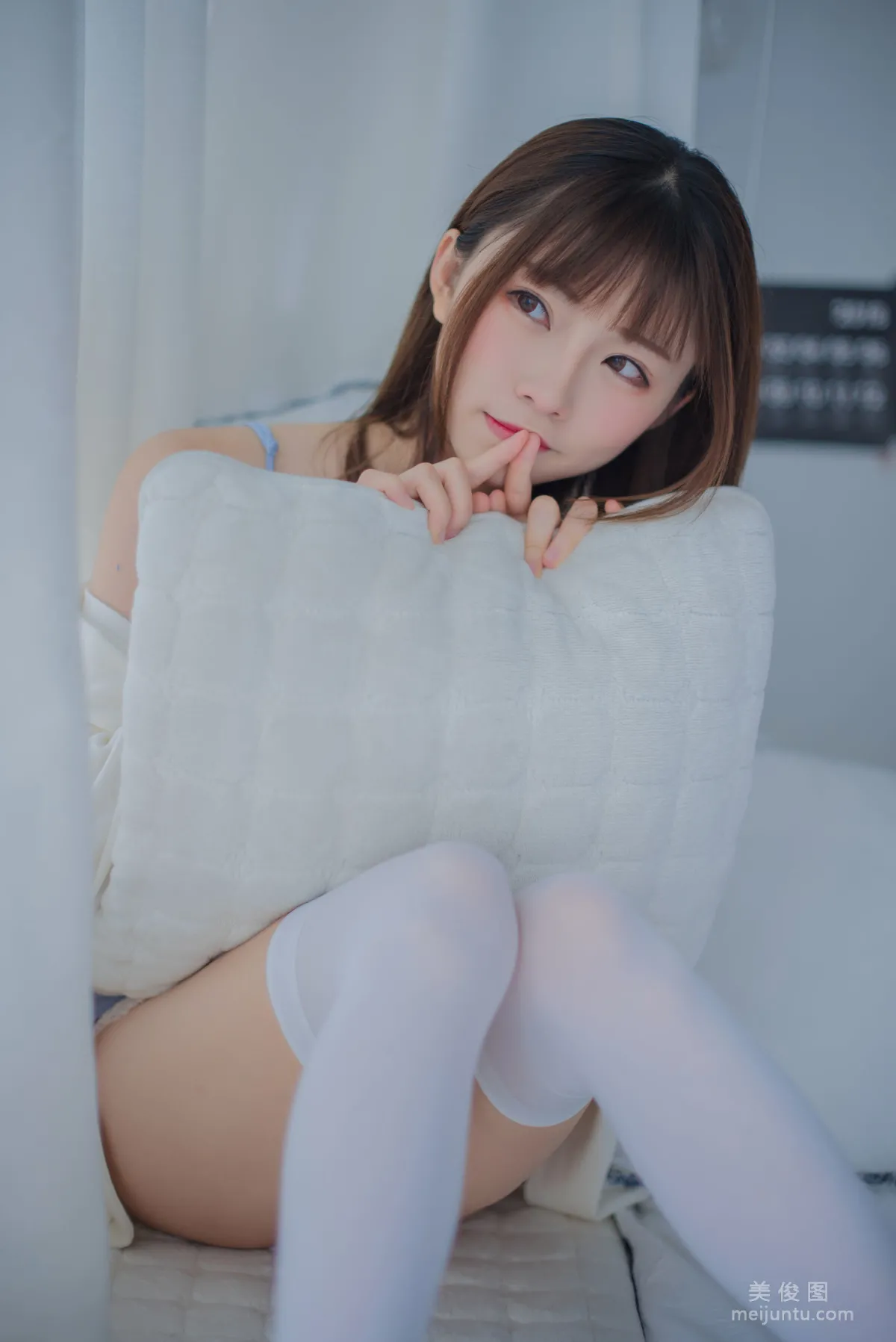 Qi Tailang: Web Idols photo 34