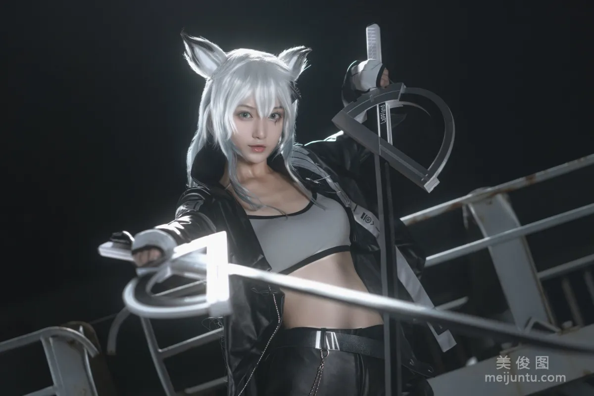 Tieban Shaogui Wu w: Web Idols photo 16