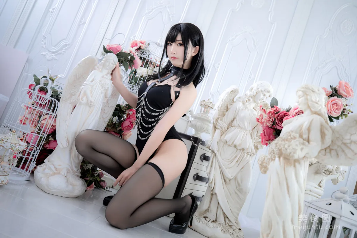 [Internet Celebrity COSER] Cute and Popular Coser Mianbing Xianer - Sexy Mature Woman Photo Set photo 32