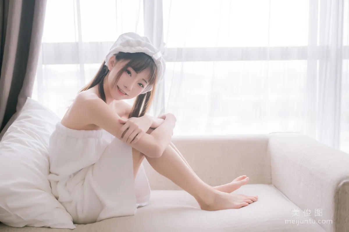 Qi Tailang: Web Idols photo 20