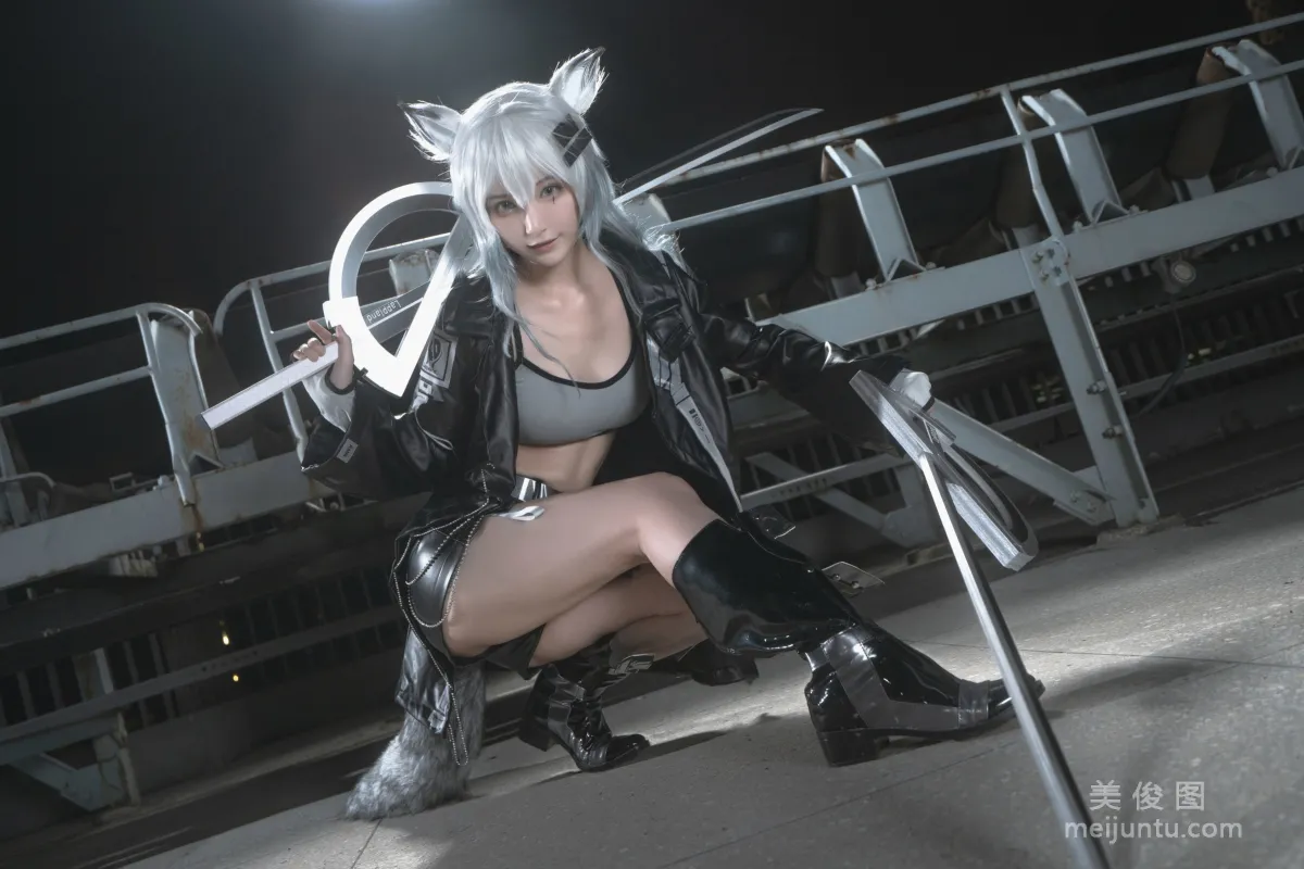 Tieban Shaogui Wu w: Web Idols photo 12