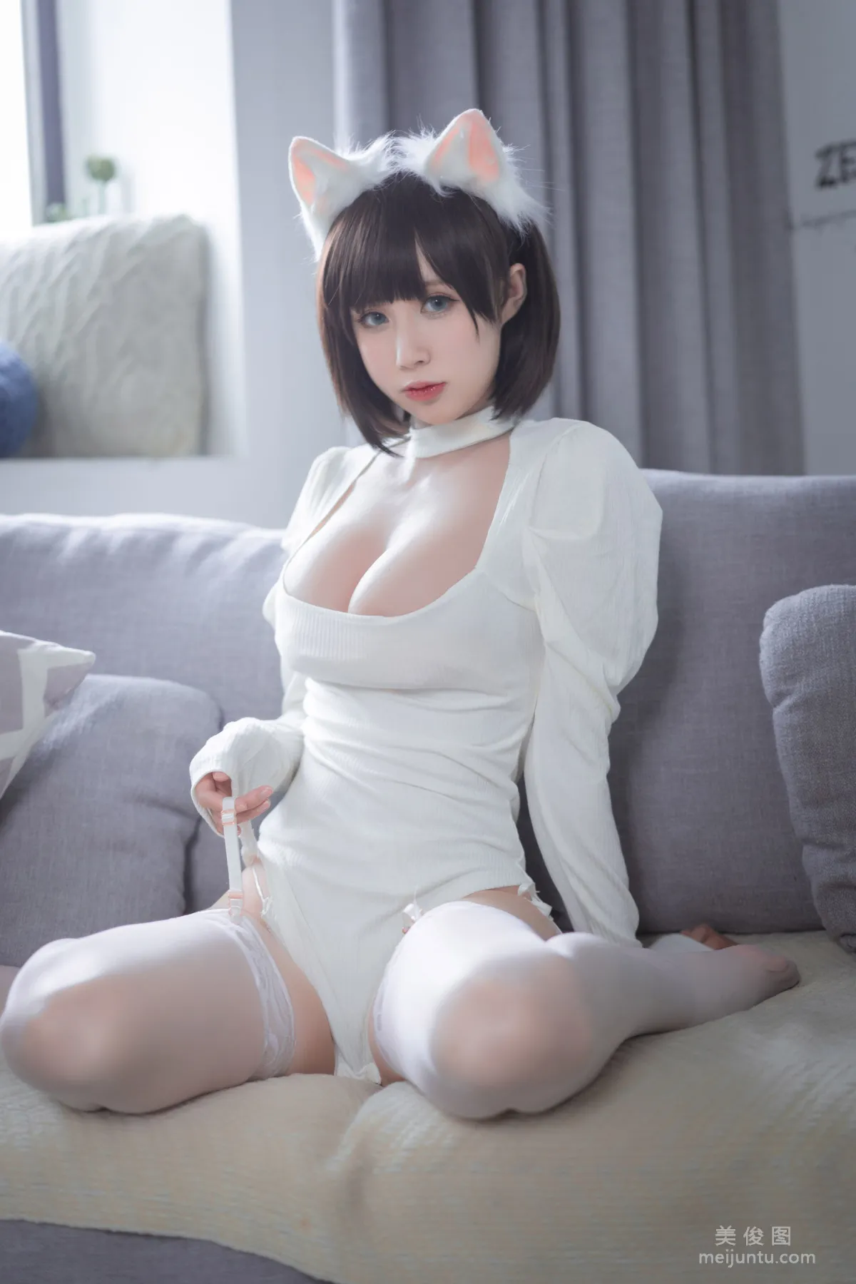 西园寺南歌 - 白猫白色连体衣 写真集4