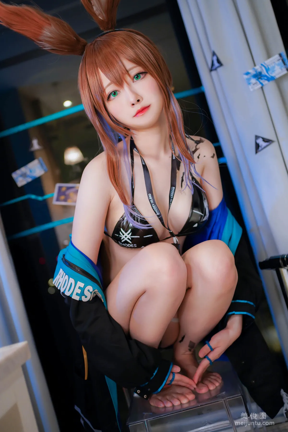Arty Yati: Web Idols photo 14