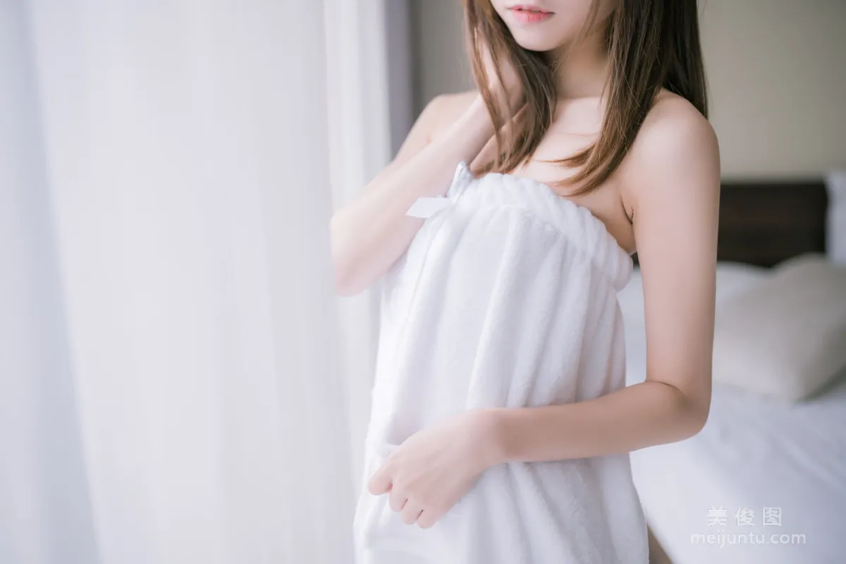 Qi Tailang: Web Idols photo 9