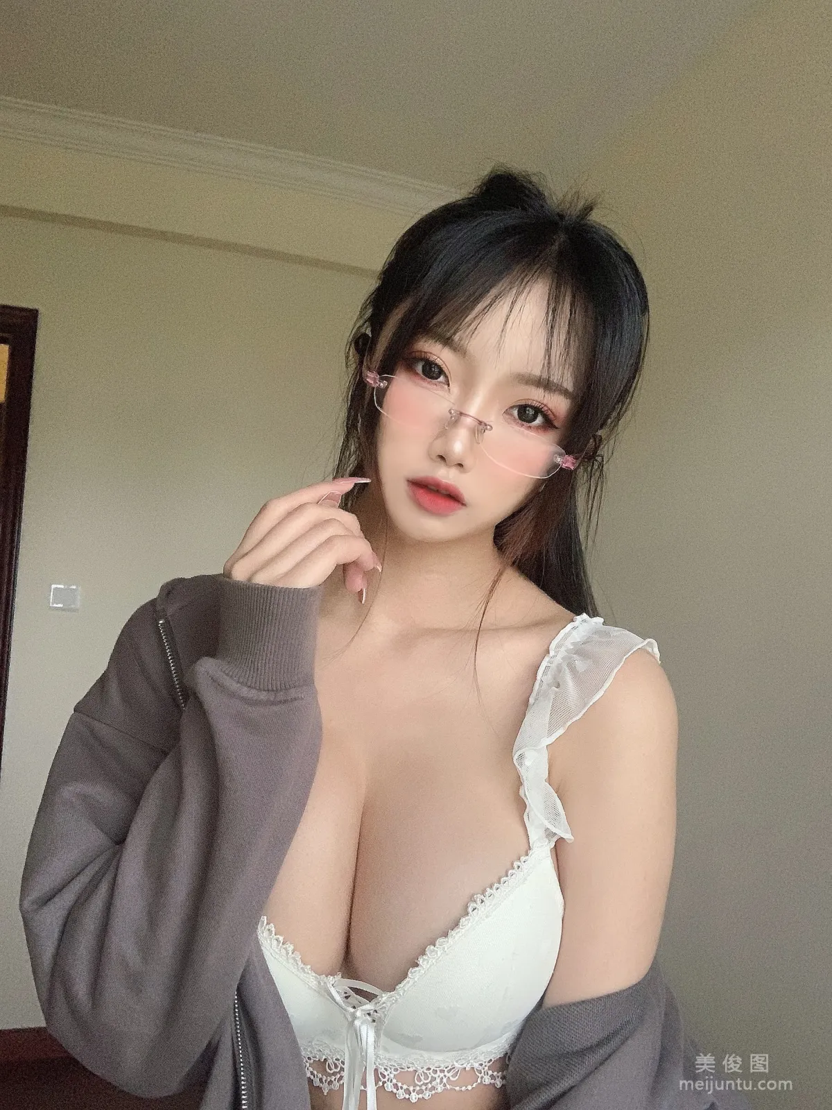 Gui Chuyao: Web Idols photo 28