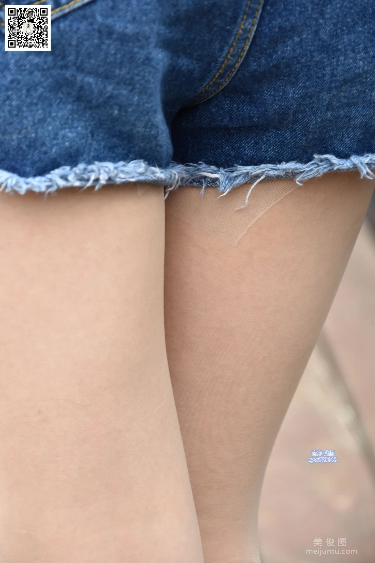 [DaSheng] No.015 Qi Qi, Short Skirt and Flesh-Colored Stockings in the Park photo 107