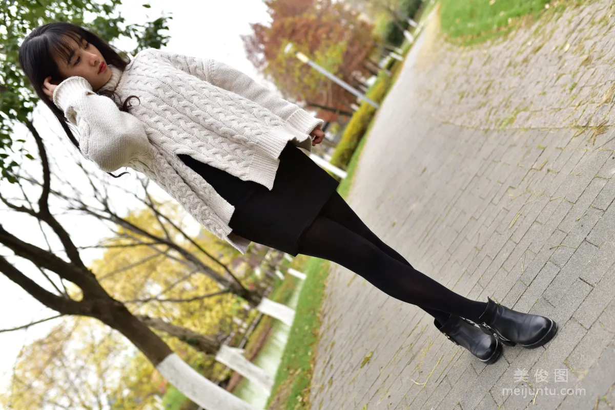 [DaSheng] No.049 Jia Jia - The Thick Black Stockings You Asked For photo 2