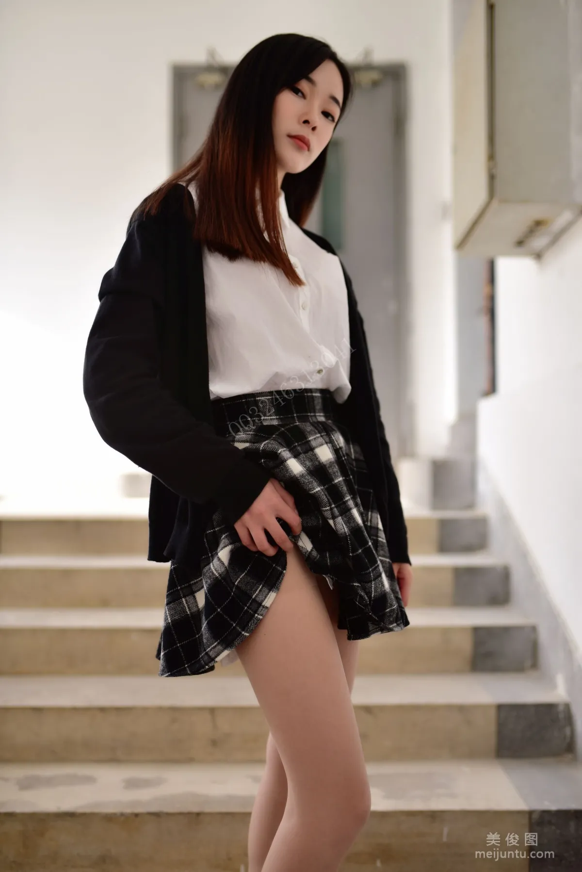 [大生模拍] No.055 婉儿 - 经典肉丝配黑高3