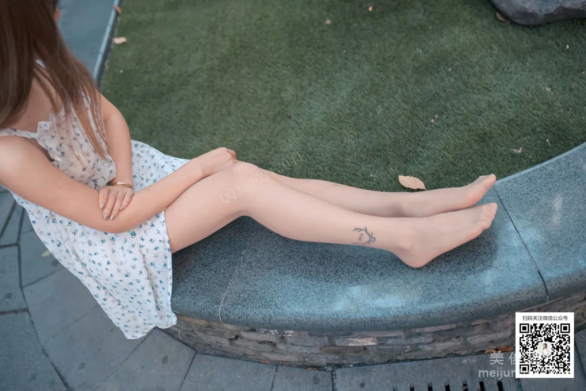 [DaSheng] No.071 Li Li, Dress and Sheer Stockings photo 31