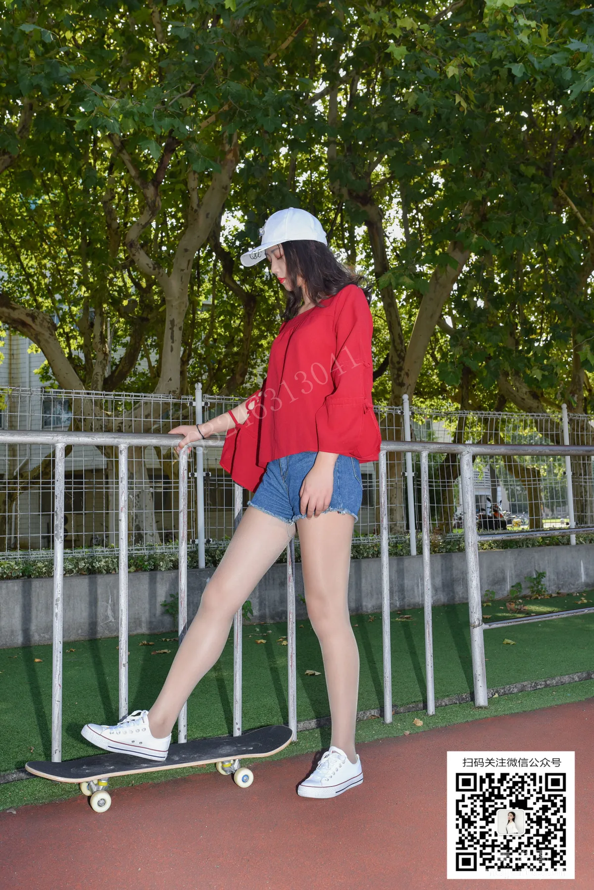 [DaSheng] No.078 Yue Yue, Wearing Stockings to Play on a Skateboard photo 14