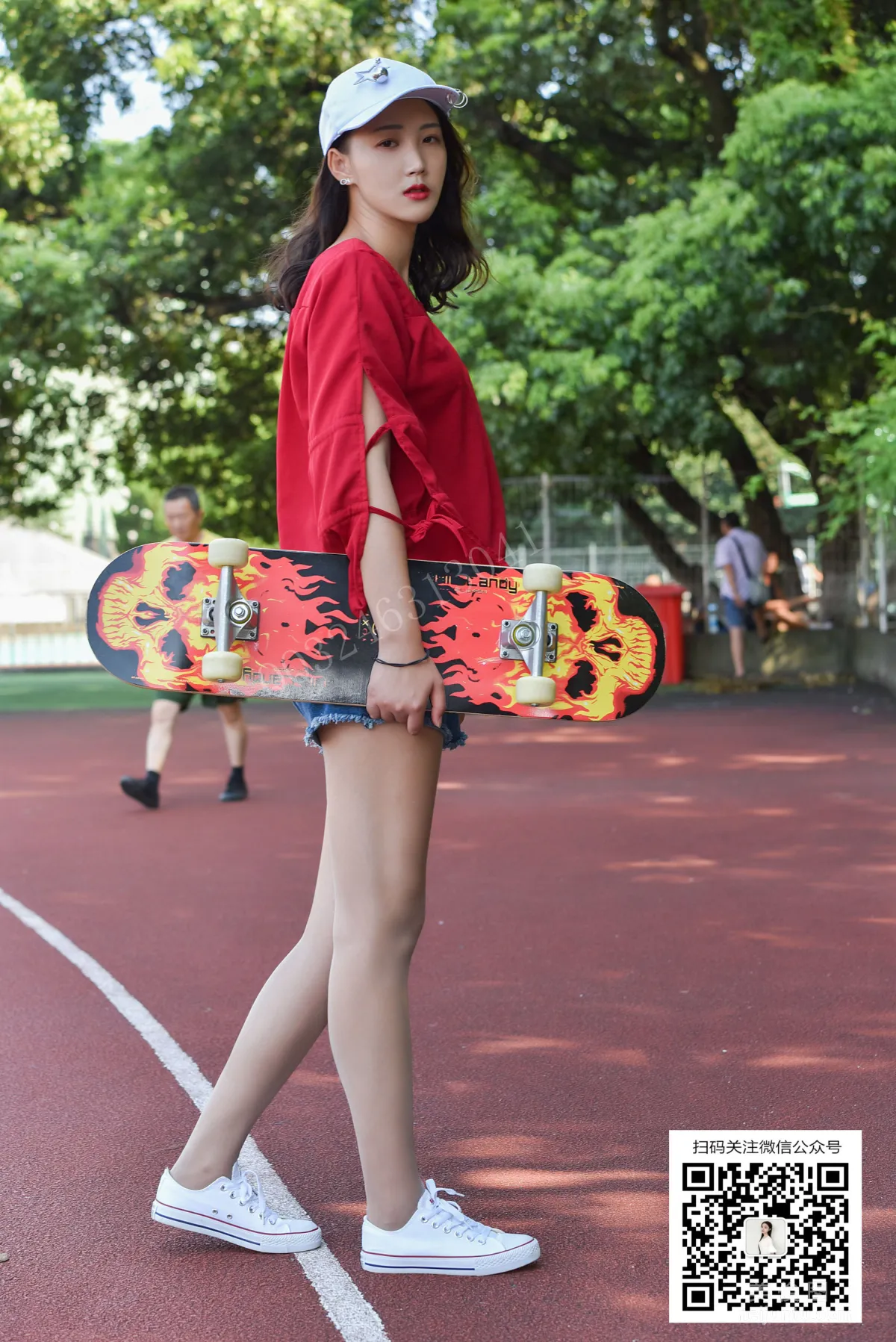 [DaSheng] No.078 Yue Yue, Wearing Stockings to Play on a Skateboard photo 3
