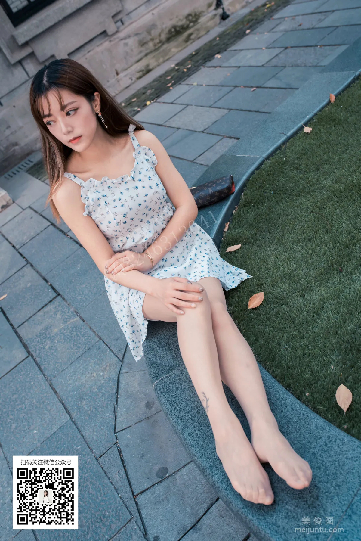[DaSheng] No.071 Li Li, Dress and Sheer Stockings photo 29