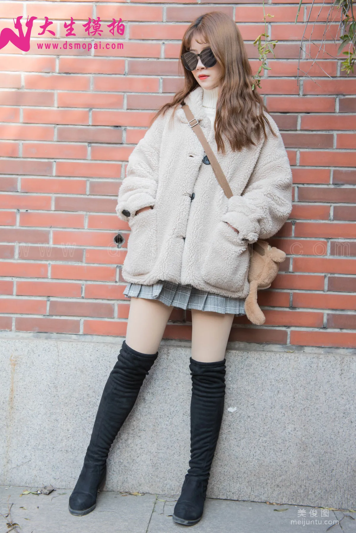 [DaSheng] No.111 Jiao Jiao, Outdoor Bare Legs Magic Tool photo 8